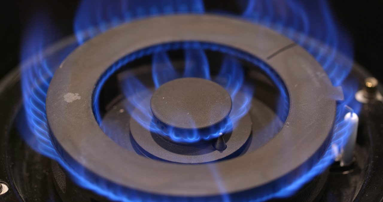gas-stove-burner-Y6BMBQN-1-1280x675.jpg